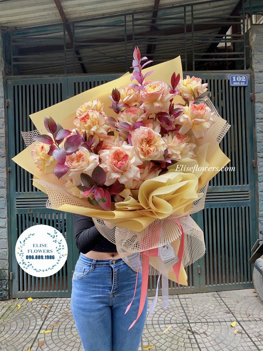 Bó hoa tươi chúc mừng lễ tốt nghiệp | Bó hoa tươi nhập khẩu ở Hà Nội 