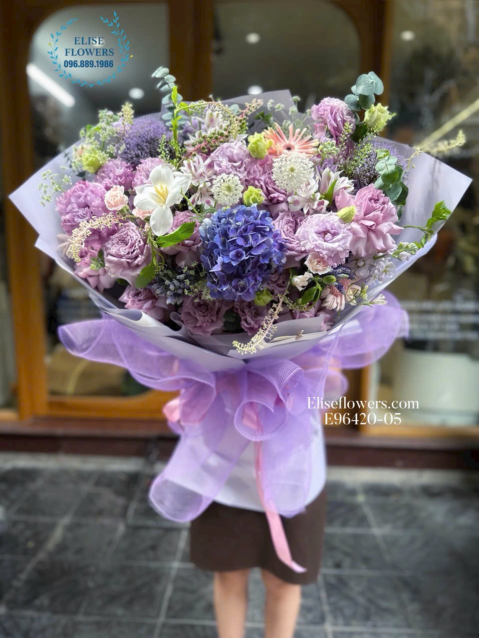 hoa tặng sếp. mua bó hoa tặng sếp đẹp. shoo hoa chúc mừng Eliseflowers