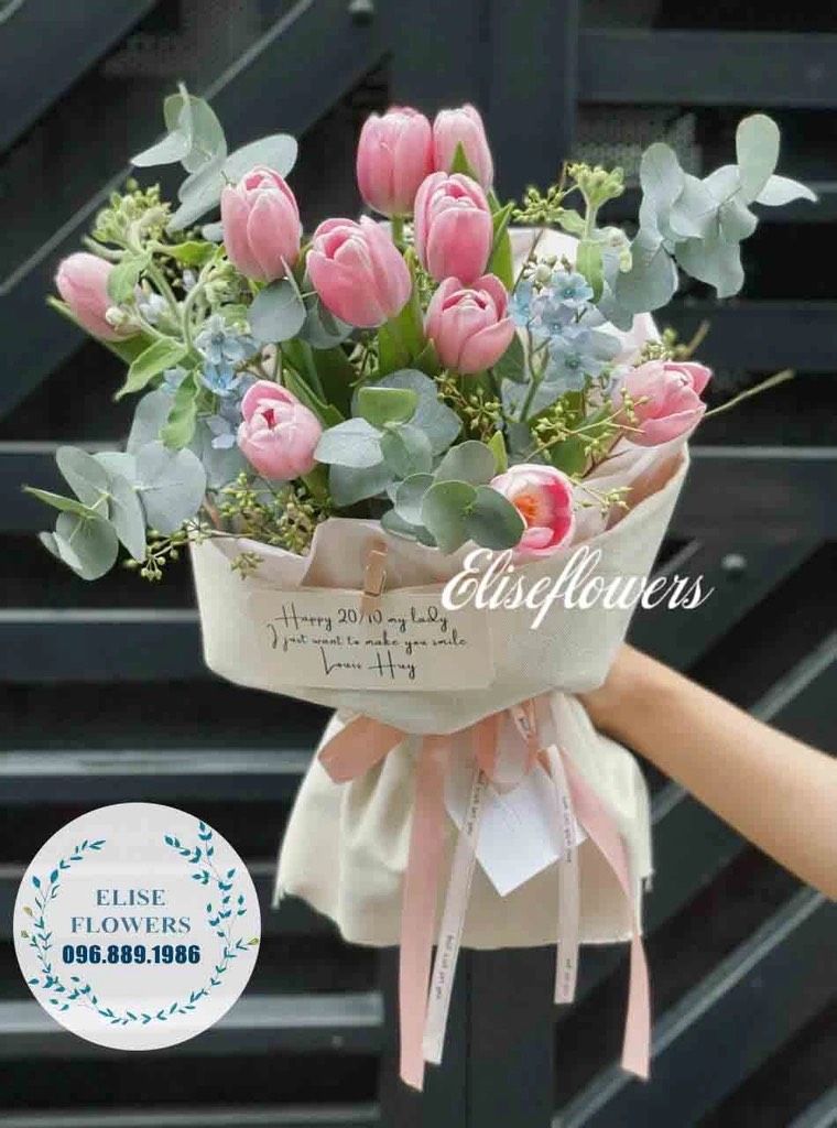 Đặt mua hoa tulip đẹp ở Hà Nội. Bó hoa tulip hồng đẹp kiểu vintage. Shop hoa đẹp Hà Nội. Elise Flowers