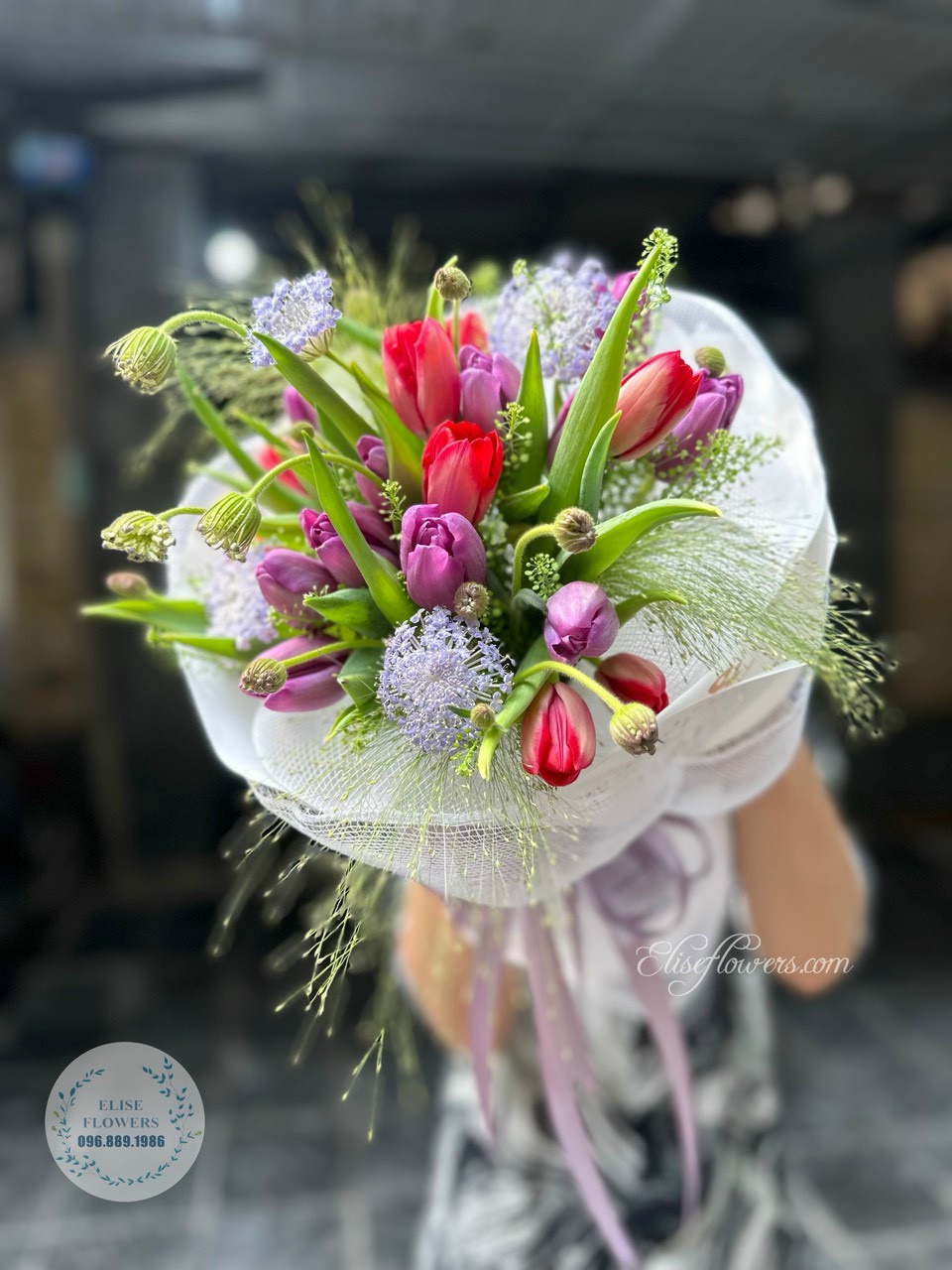 Dat-hoa-Tulip-Ha-Lan-nhap-khau-Dich-vu-dat-hoa-Tulip-Ha-Lan-Giao-hoa-tan-noi-nhanh-chong