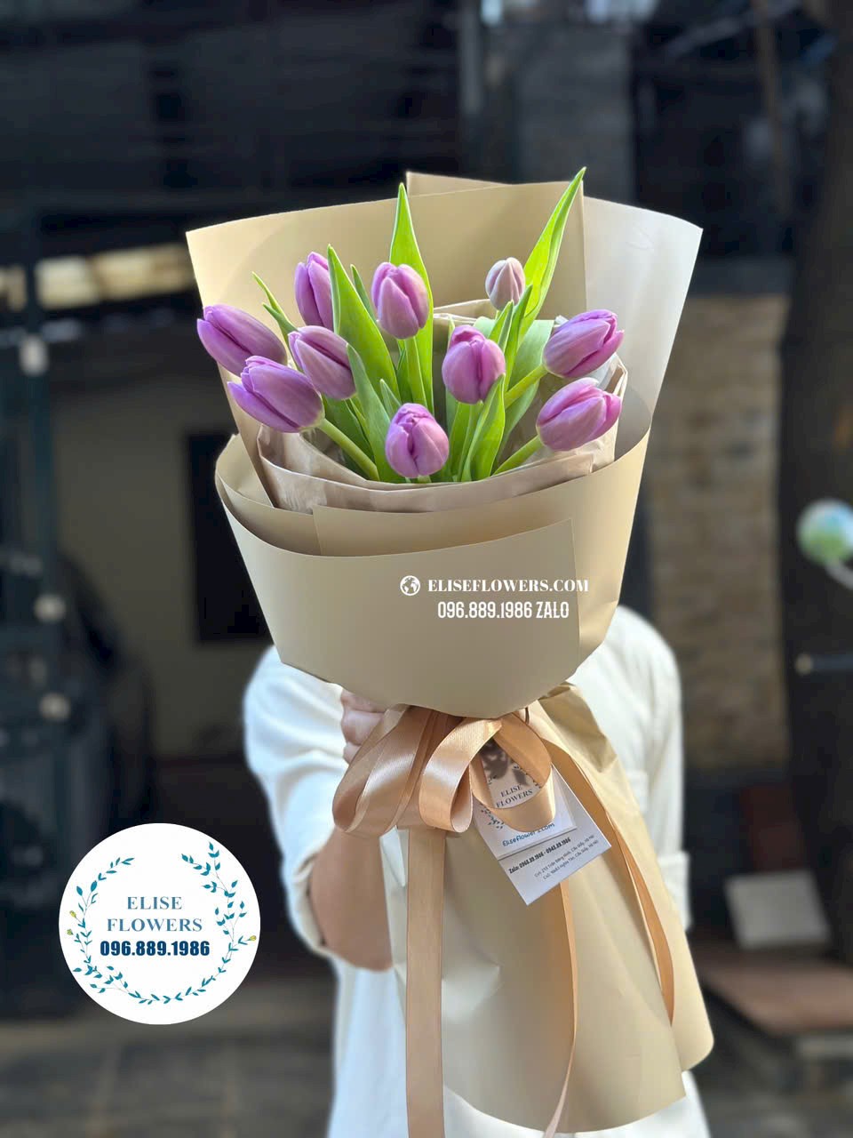 Bó hoa tulip tím dịp 20/10