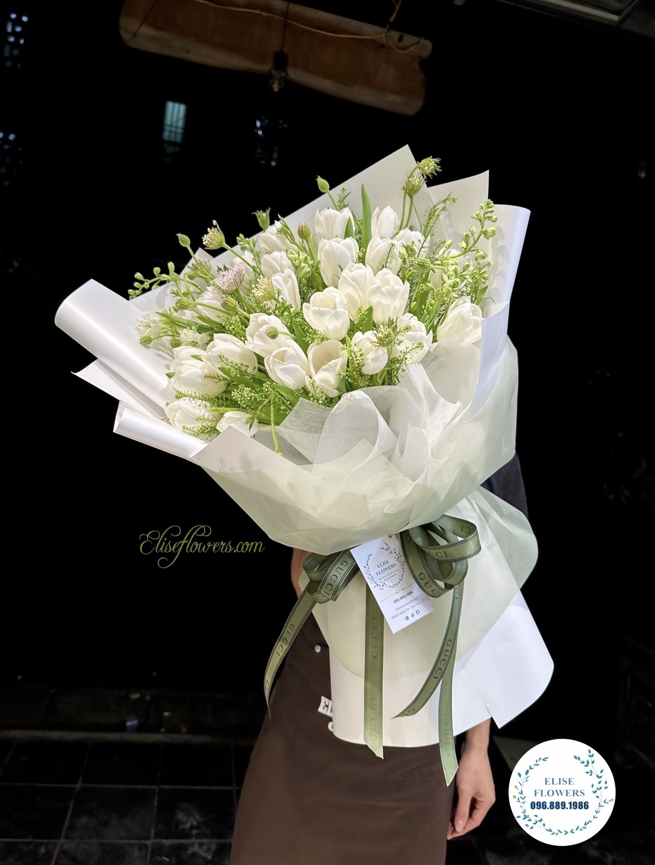 Mua hoa tulip Hà Nội. Đặt hoa tulip ở Hà Nội. Dịch vụ điện hoa Hà Nội.