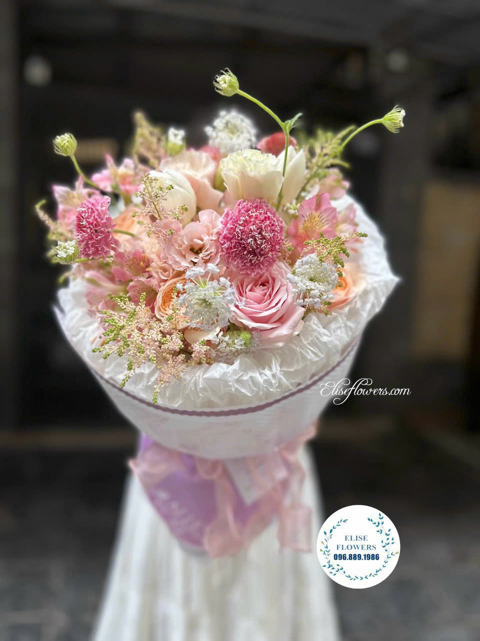 Bo-hoa-tuoi-tang-ban-gai-o-Ha-Noi-Dat-hoa-tang-ban-gai-online