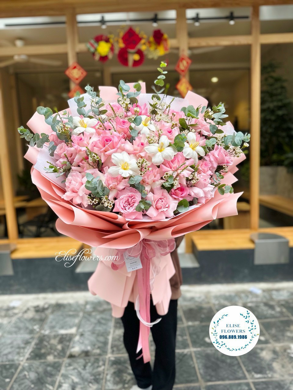 Bo-hoa-Valentine-tang-ban-gai-nguoi-yeu-nguoi-thuong-Dien-hoa-Valentine-quan-Hoang-Mai-Ha-Noi