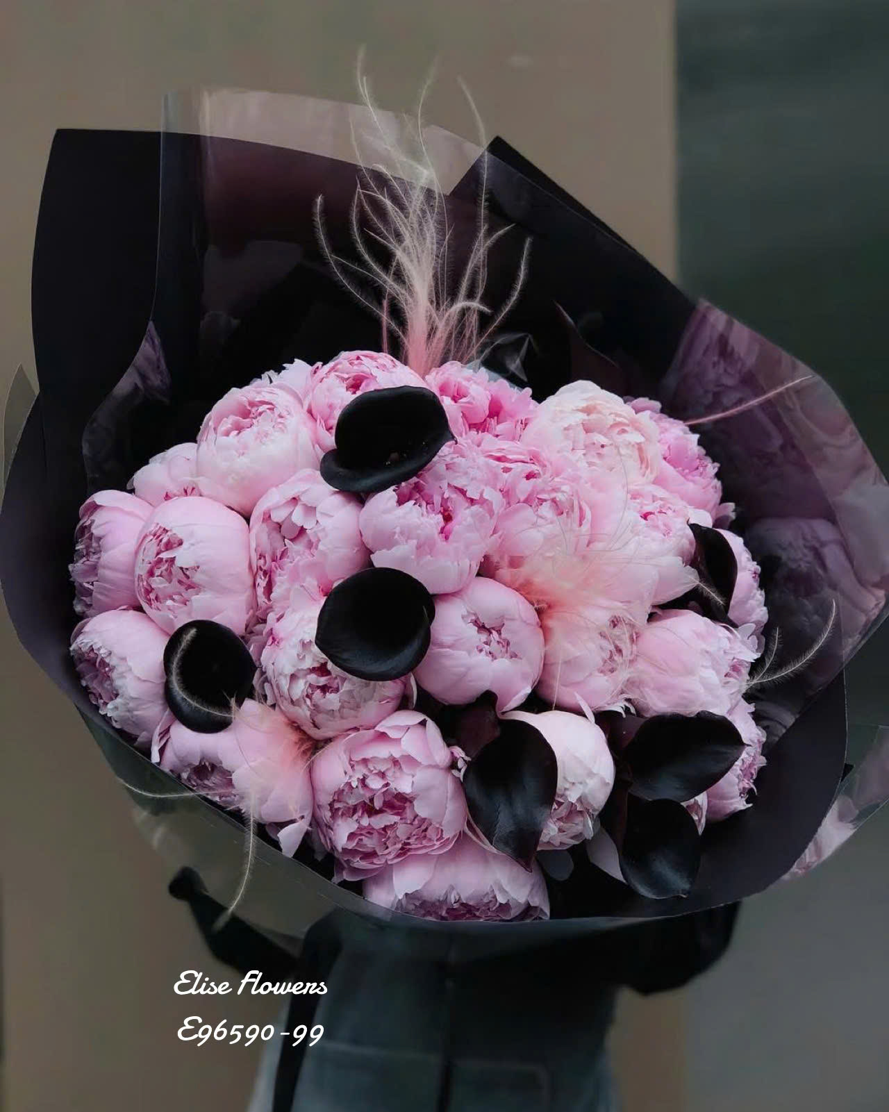 Bó hoa mẫu đơn nhập khẩu, tinh tế tặng người yêu dịp 8/3. Điện hoa Hà Nội Eliseflowers