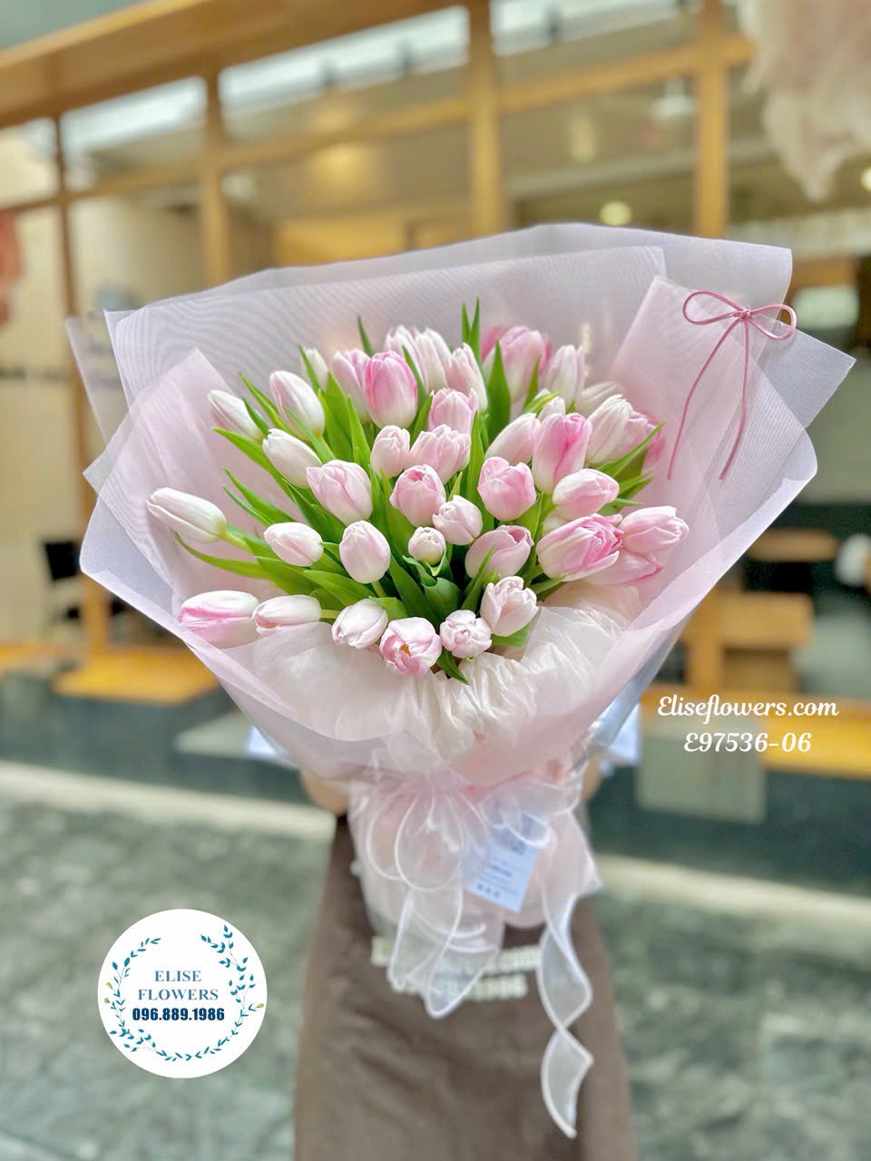 Bó Tulip Hà Nội. Hoa Tulip nhập khẩu Hà Lan tặng người yêu. Eliseflowers