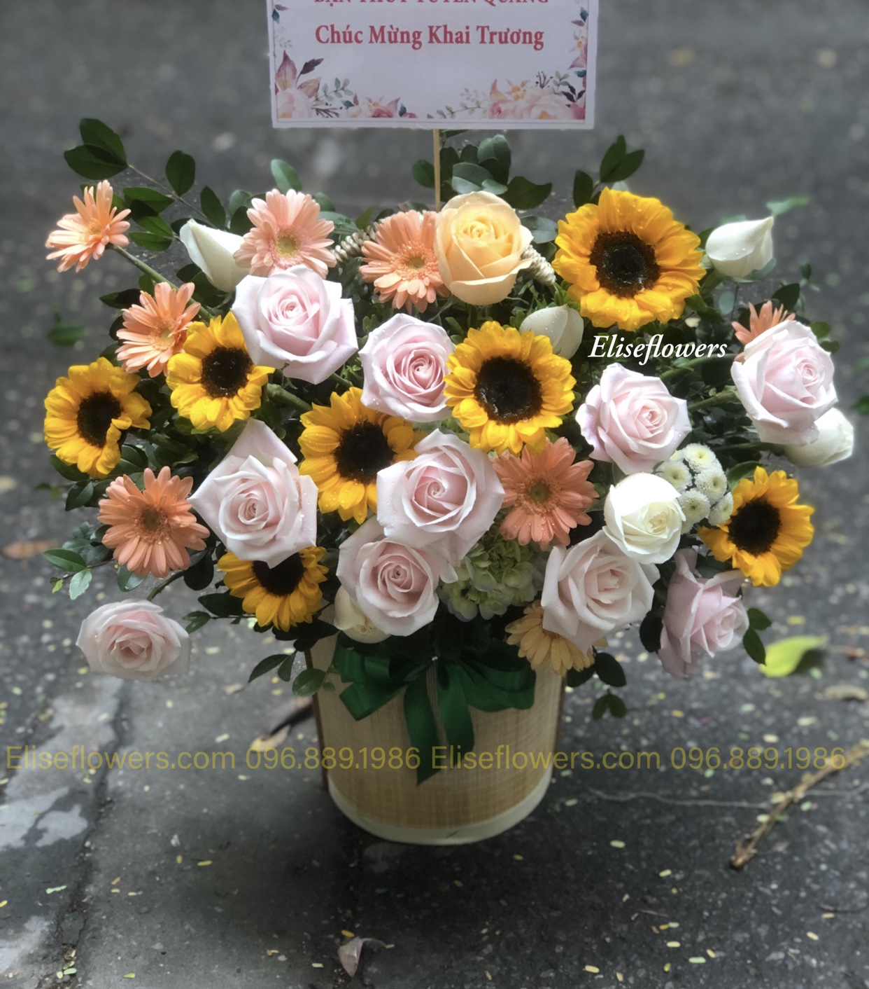 Lẵng hoa hướng dương nhỏ xinh, lẵng hoa hướng dương đẹp, hoa sinh nhật đẹp quận cầu giấy