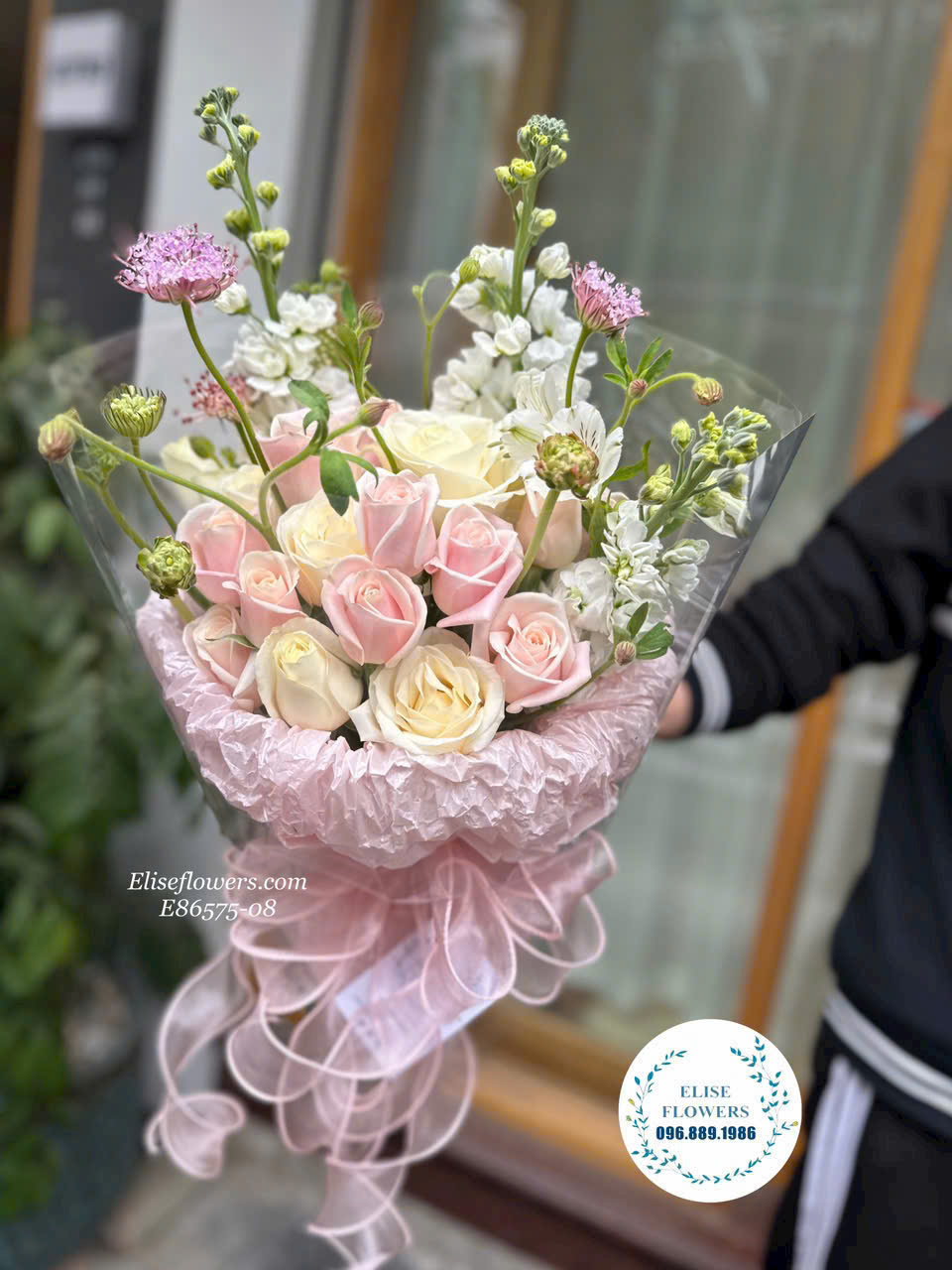 Mua hoa tỏ tình đẹp ở Hà Nội. Điện hoa tỏ tình cao cấp