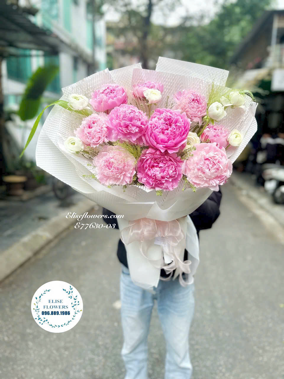 đặt mua hoa mẫu đơn hồng online, giao hàng tận nơi. Elise Flowers.