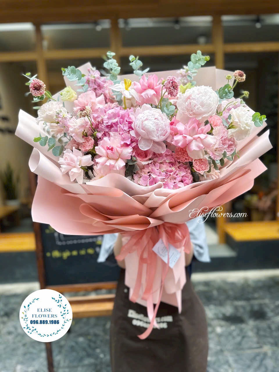 Mua bó hoa sinh nhật đẹp tại Tiệm hoa Eliseflowers. Shop hoa sinh nhật số 1 tại Hà Nội