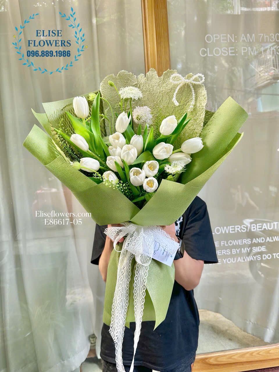 Đặt mua hoa bó hoa Tulip trắng nhập khẩu ở Hà Nội. Địa chỉ đặt hoa uy tín Hà Nội - Eliseflowers