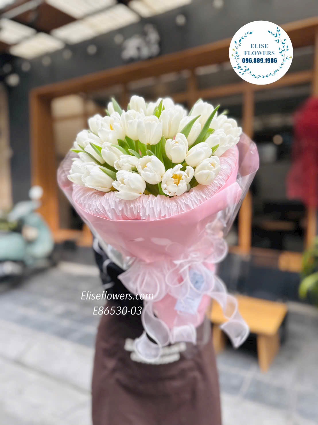 Hoa valentine quận Thanh Xuân. Hoa tặng người yêu đẹp. Bó Tulip 30 bông nhập khẩu