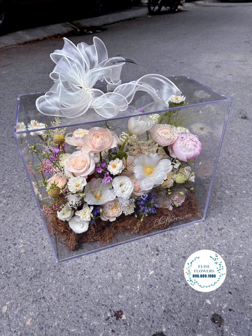 Vali-hoa-sinh-nhat-dep-o-HA-NOI-Dien-hoa-chuc-mung-sinh-nhat