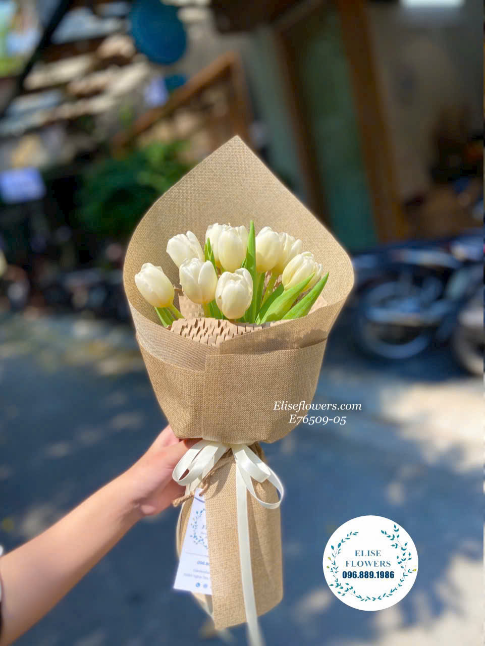 Địa chỉ đặt hoa Tulip đẹp tại Hà Nội. Mua hoa Tulip đẹp ở Hà Nội