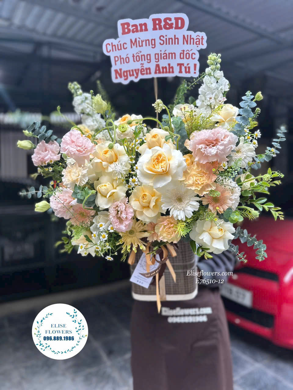 Dịch vụ đặt hoa tân gia Hà Nội. Giao hoa tân gia tận nơi nhanh chóng