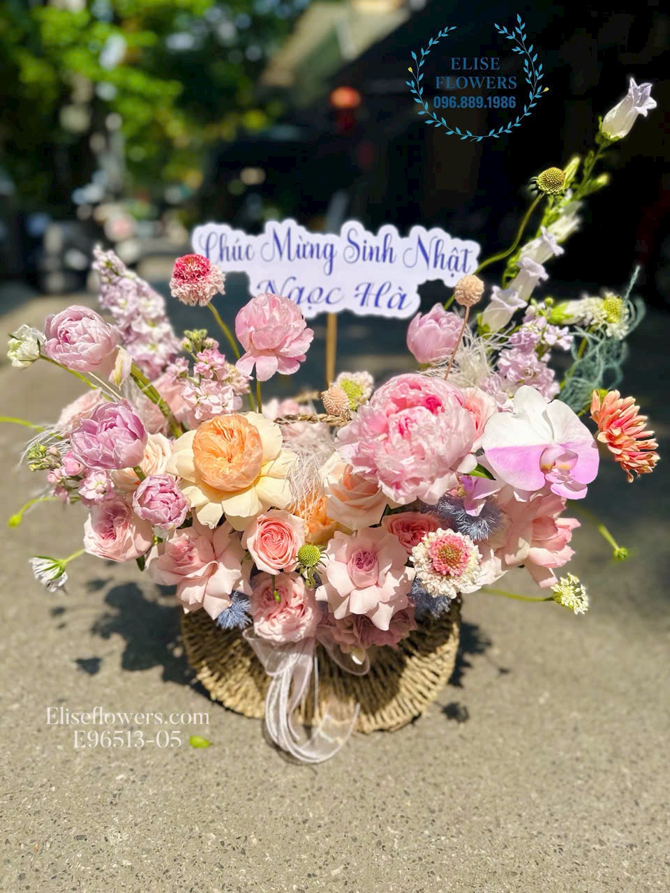 Đặt mua giỏ hoa chúc mừng mẹ bầu đẹp, ý nghĩa. Shop hoa tươi Hà Nội - Eliseflowers
