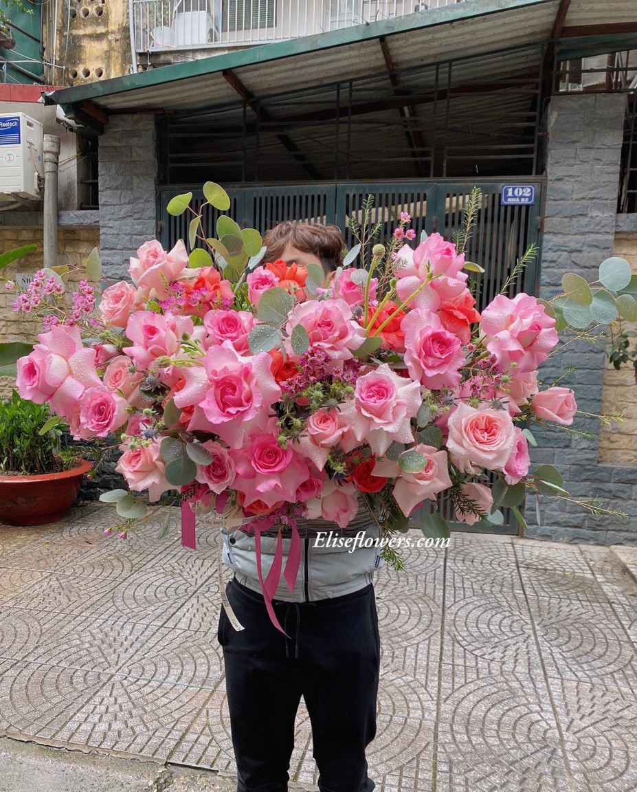 Giỏ hoa sinh nhật tone hồng. Hoa chúc mừng sinh nhật bạn gái, chị gái, vợ yêu, mẹ yêu,...