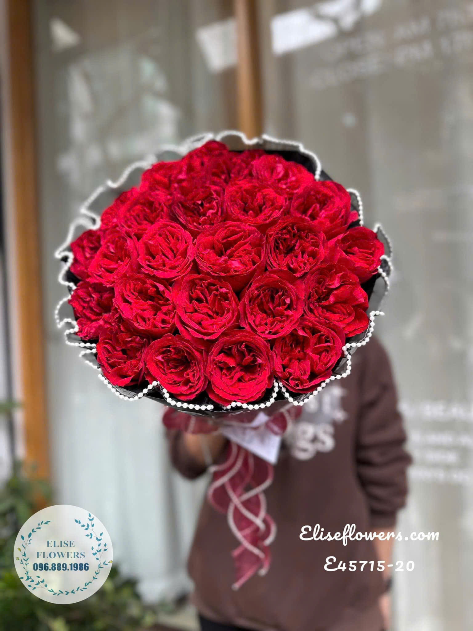 Hoa hồng ohara đỏ - Hoa tặng bạn gái ngọt ngào lẵng mạn. Hoatuoinhapkhauhanoi