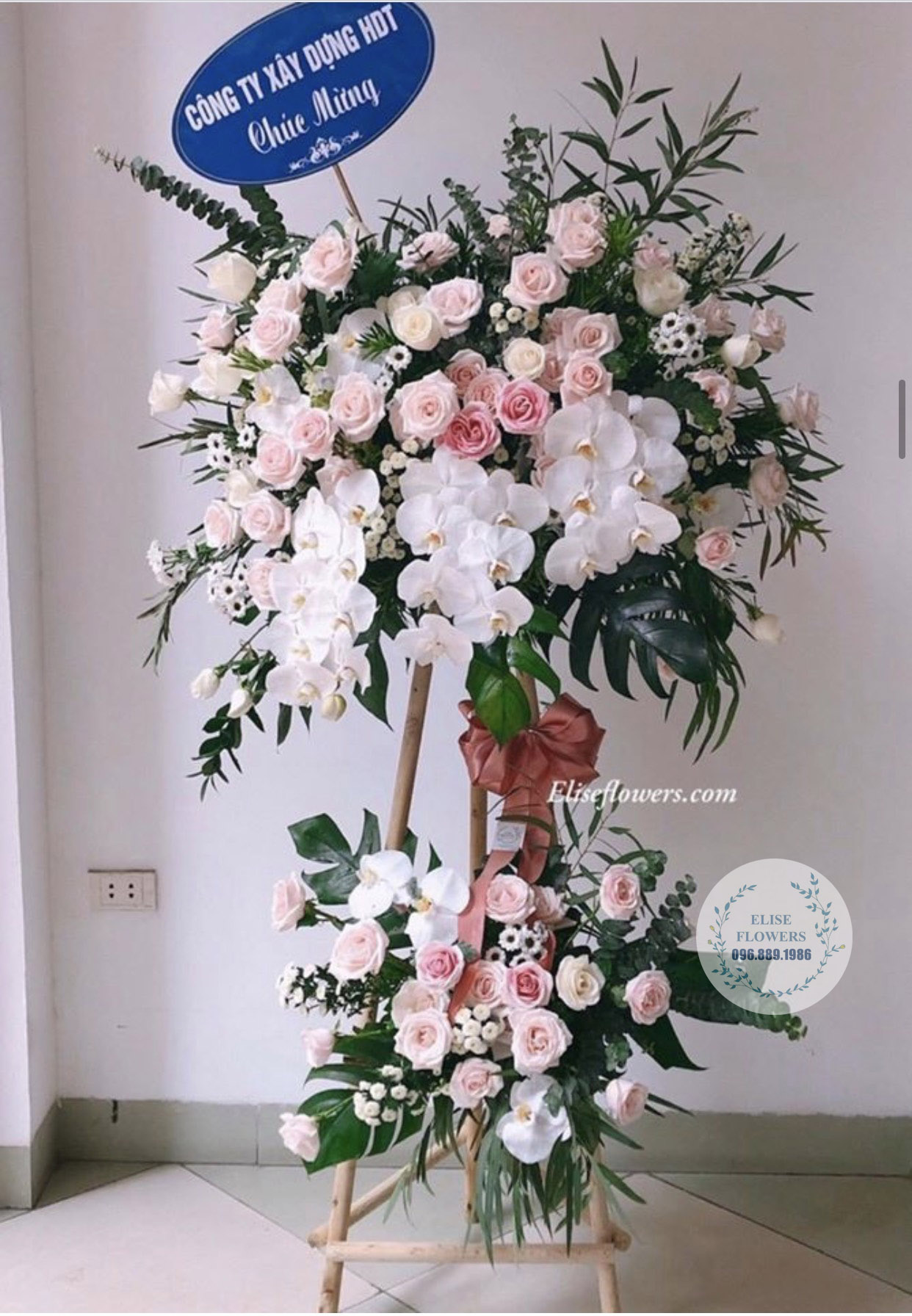 Kệ hoa chúc mừng khai trương đẹp quận cầu giấy - eliseflowers