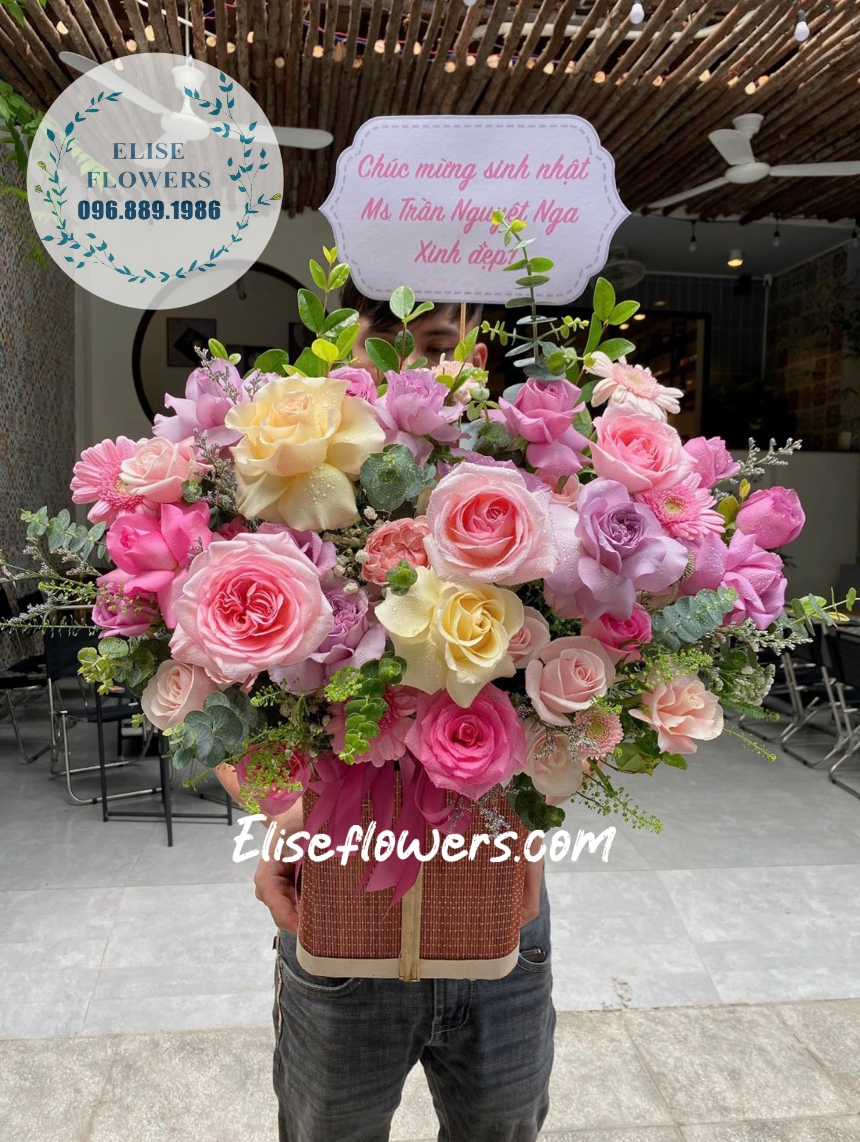 Đặt hoa khai trương nhanh chóng tại Tiệm Hoa Eliseflowers. Liên hệ hotline : 0968891986