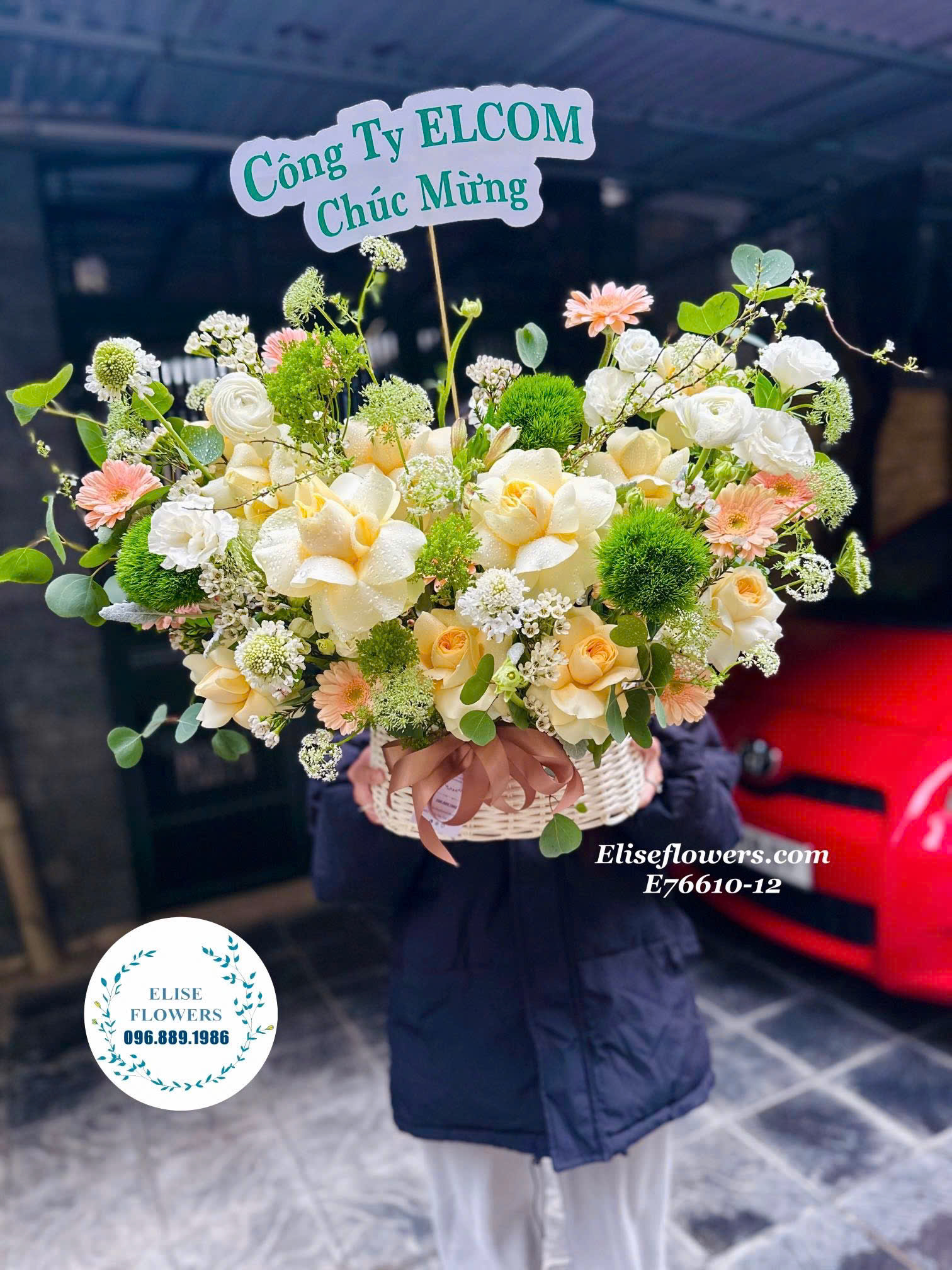 Lẵng hoa chúc mừng sinh nhật đẹp ở quận Ba Đình. Shop hoa tươi quận Ba Đinh.