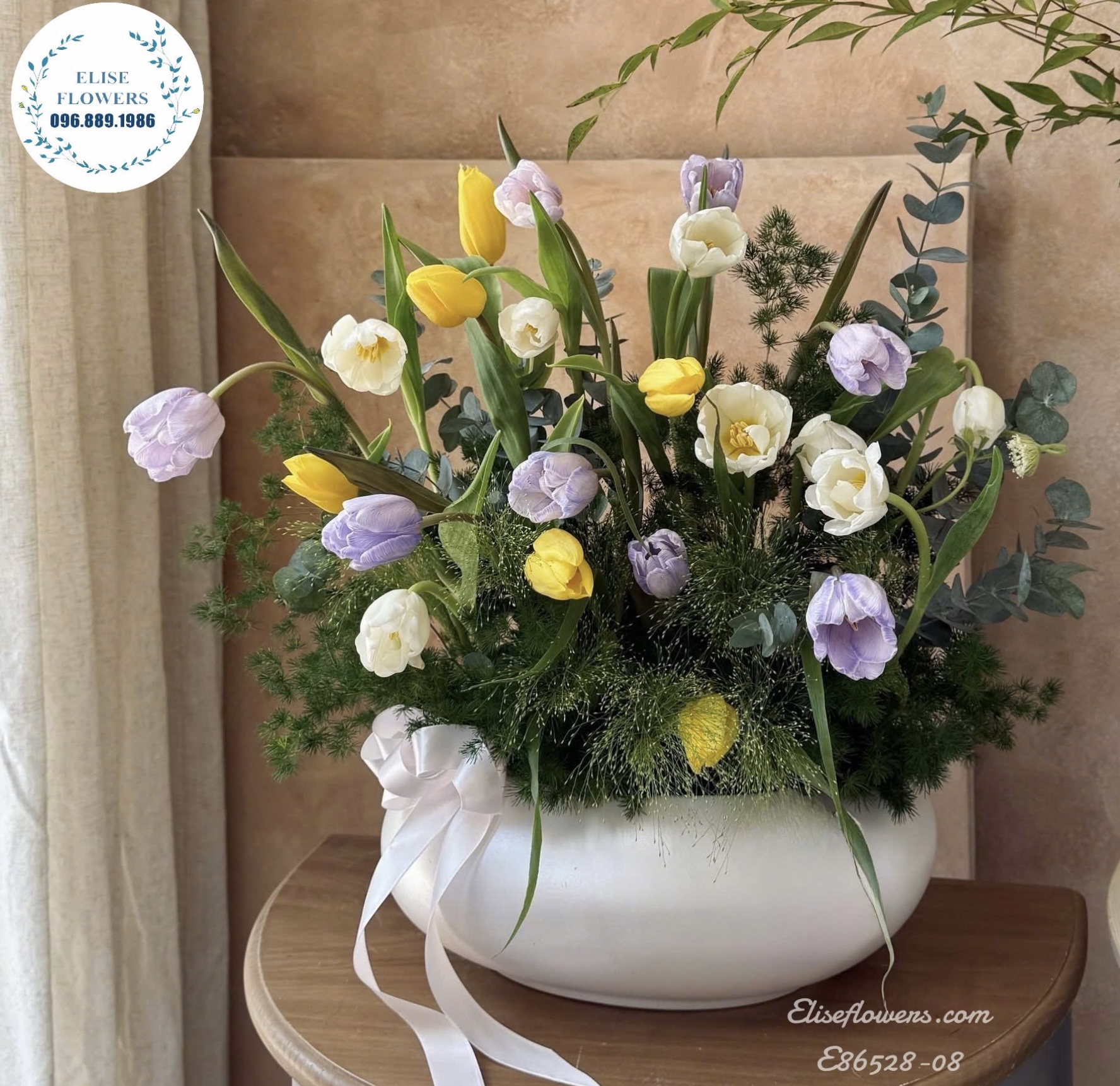 Hoa Tulip nhập khẩu. Chậu hoa Tulip tặng mẹ yêu ở Hà Nội, Điện hoa Hà Nội Eliseflowers