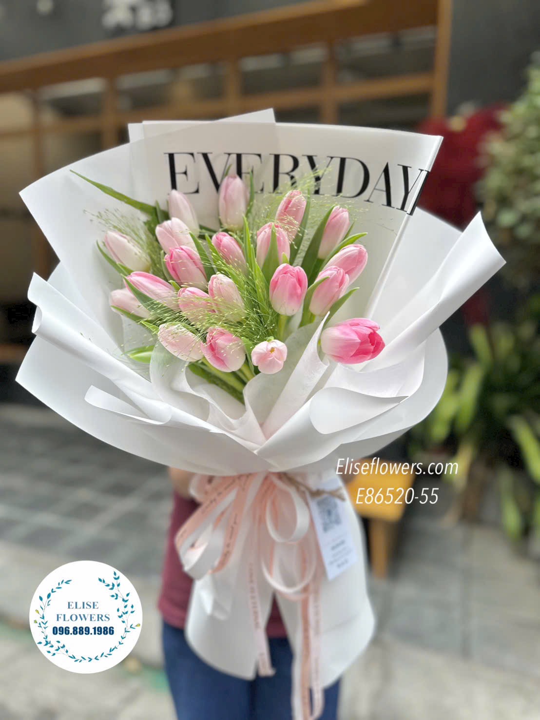 Bó Tulip valentine nhập khẩu. Hoa tulip valentine tặng người yêu. Eliseflowers