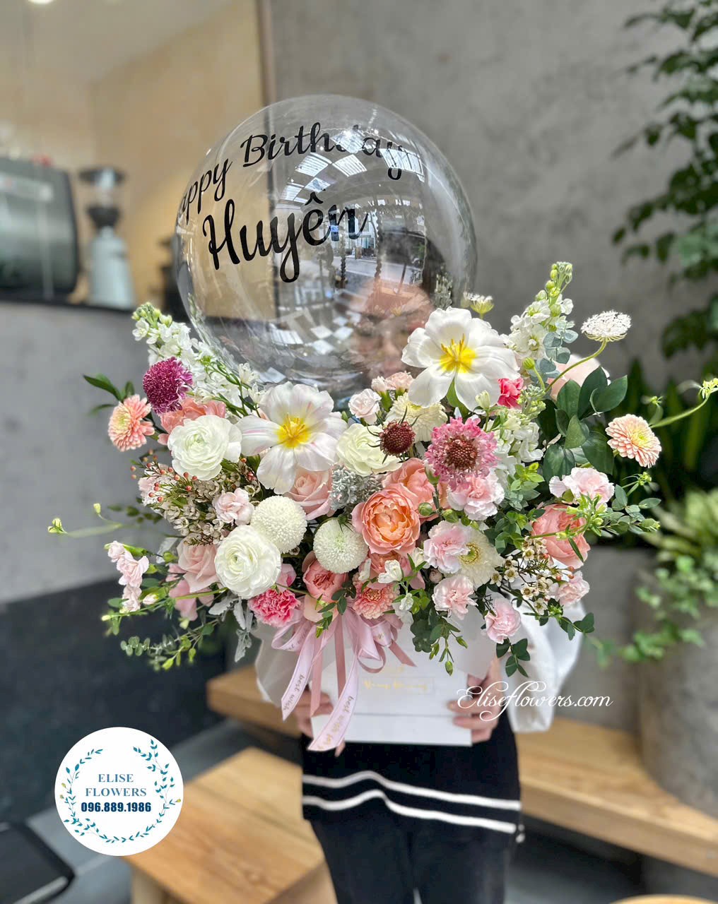 Hop-hoa-sinh-nhat-cao-cap-quan-Ba-Dinh-Ha-Noi-Dien-hoa-chuc-mung-sinh-nhat-dep-Hoa-sinh-nhat-dep-o-Ha-Noi