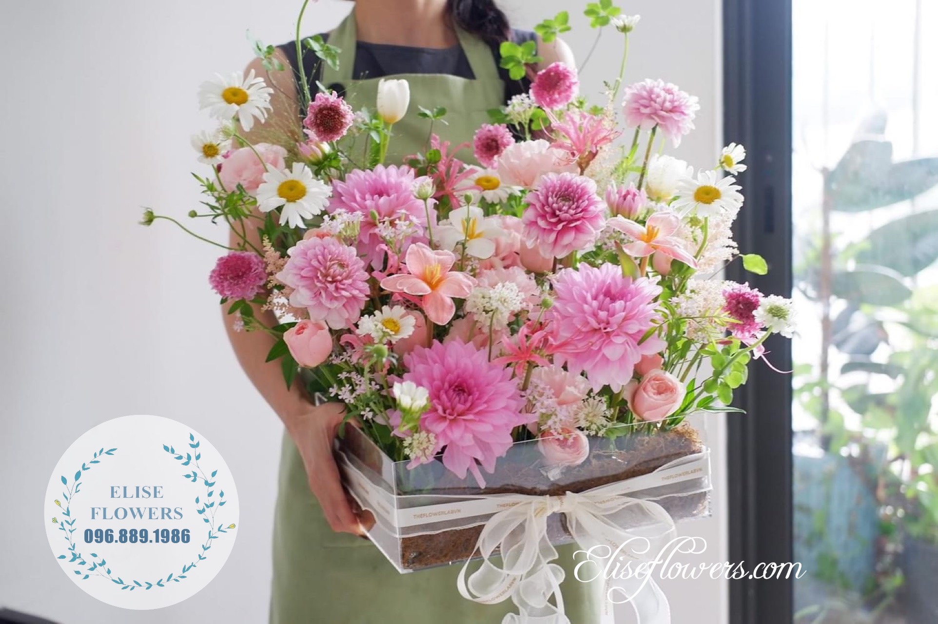 Hộp hoa sinh nhật cao cấp. Đặt mua hộp hoa tặng sinh nhật đẹp