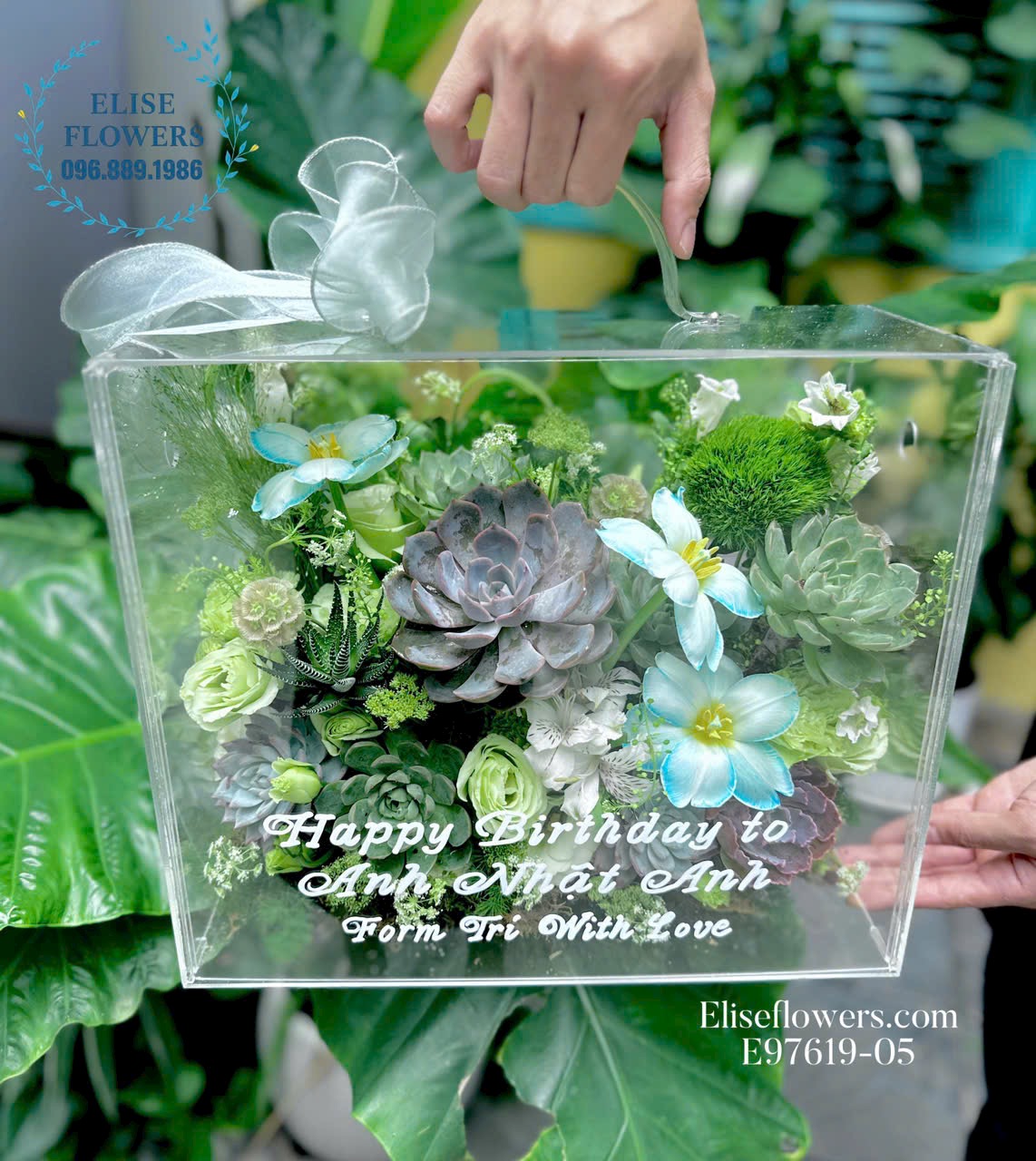Hộp hoa tặng sinh nhật anh trai đẹp, ý nghĩa. Shop hoa tươi - Eliseflowers