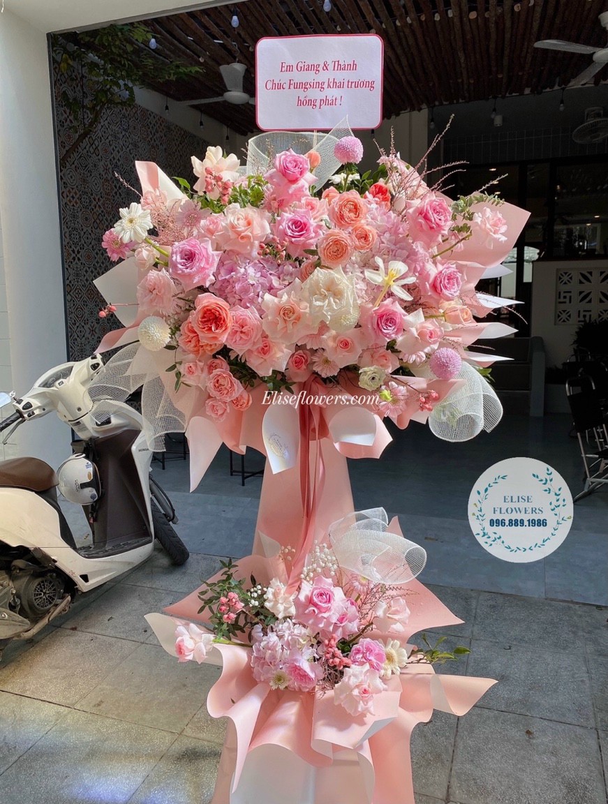 ke-hoa-khai-truong-mau-hong-dep-tai-HA-NOI-dien-hoa-khai-truong-dep-o-ha-noi