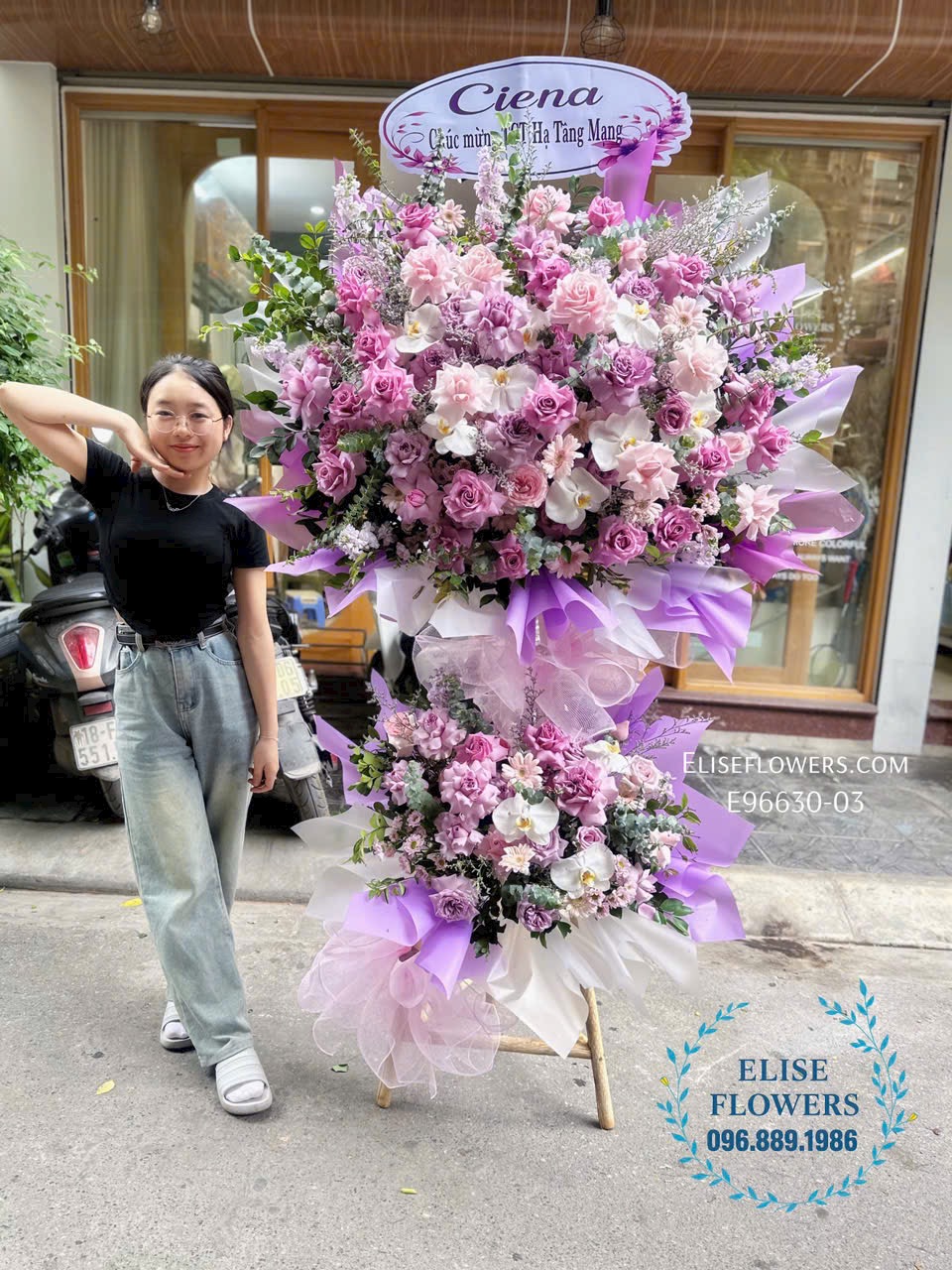 Kệ hoa tone tím sang trọng mừng sếp, giám đốc thăng chức, bổ nhiệm. Điện hoa cao cấp Eliseflowers