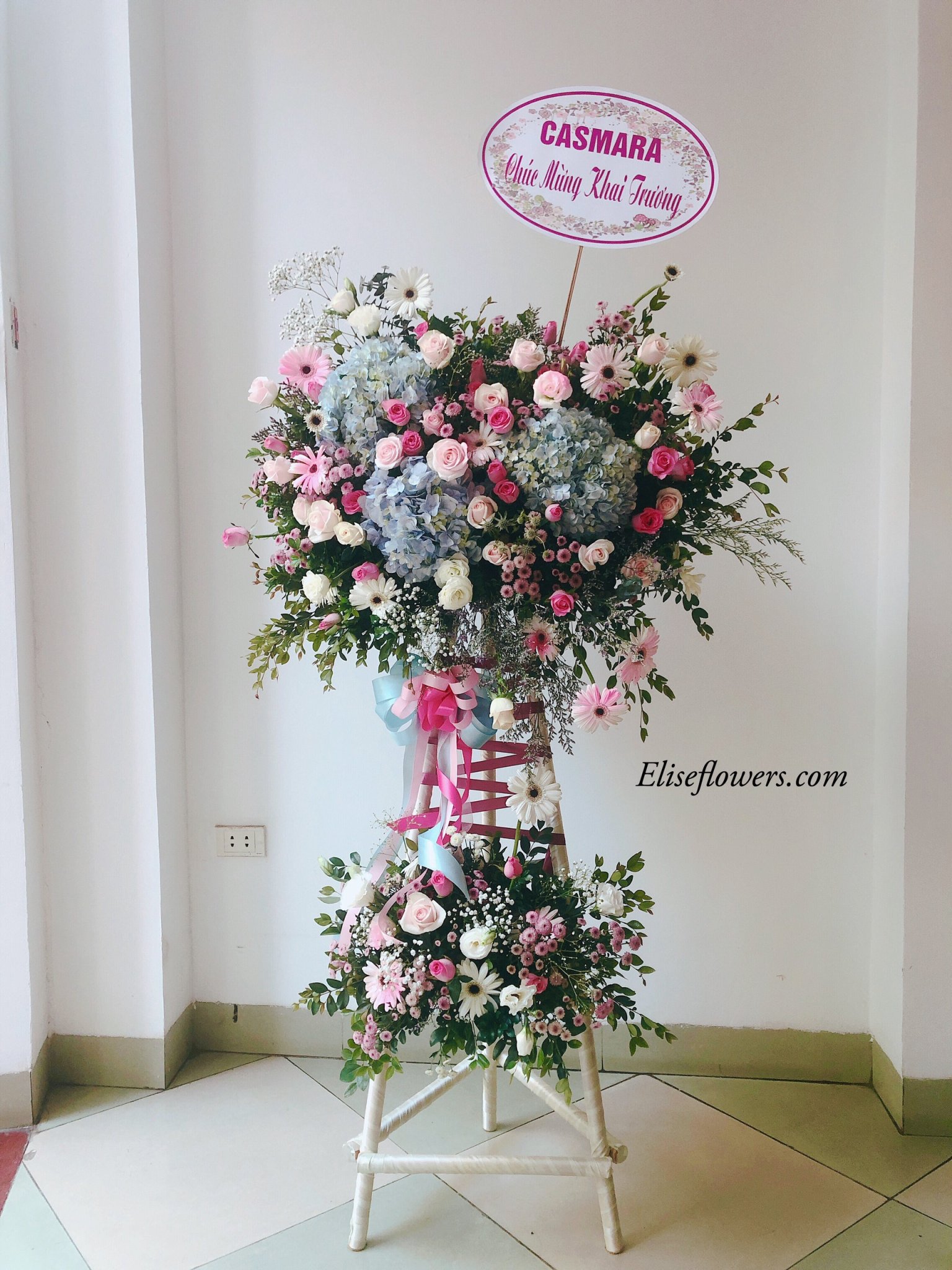 Kệ hoa chúc mừng khai trương 2 tầng đẹp - kệ hoa khai trương giá rẻ tại Cầu Giấy - Hà Nội