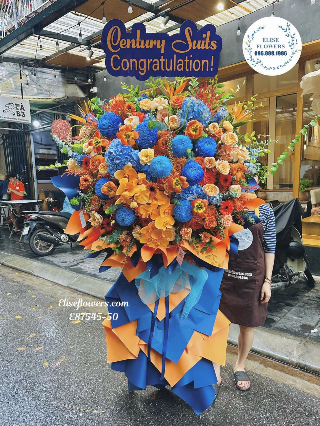 Kệ khai trương cao cấp tone cam, xanh navi cao cấp ở Hà Nội