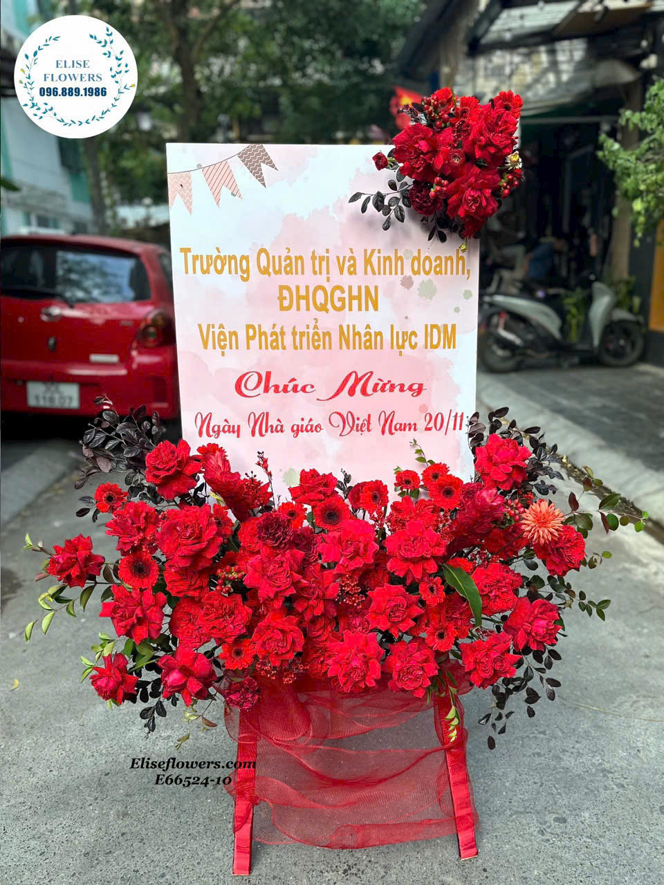 Kệ tranh hoa khai trương cao cấp. Đặt mua kệ tranh hoa khai trương cao cấp tại Hà Nội