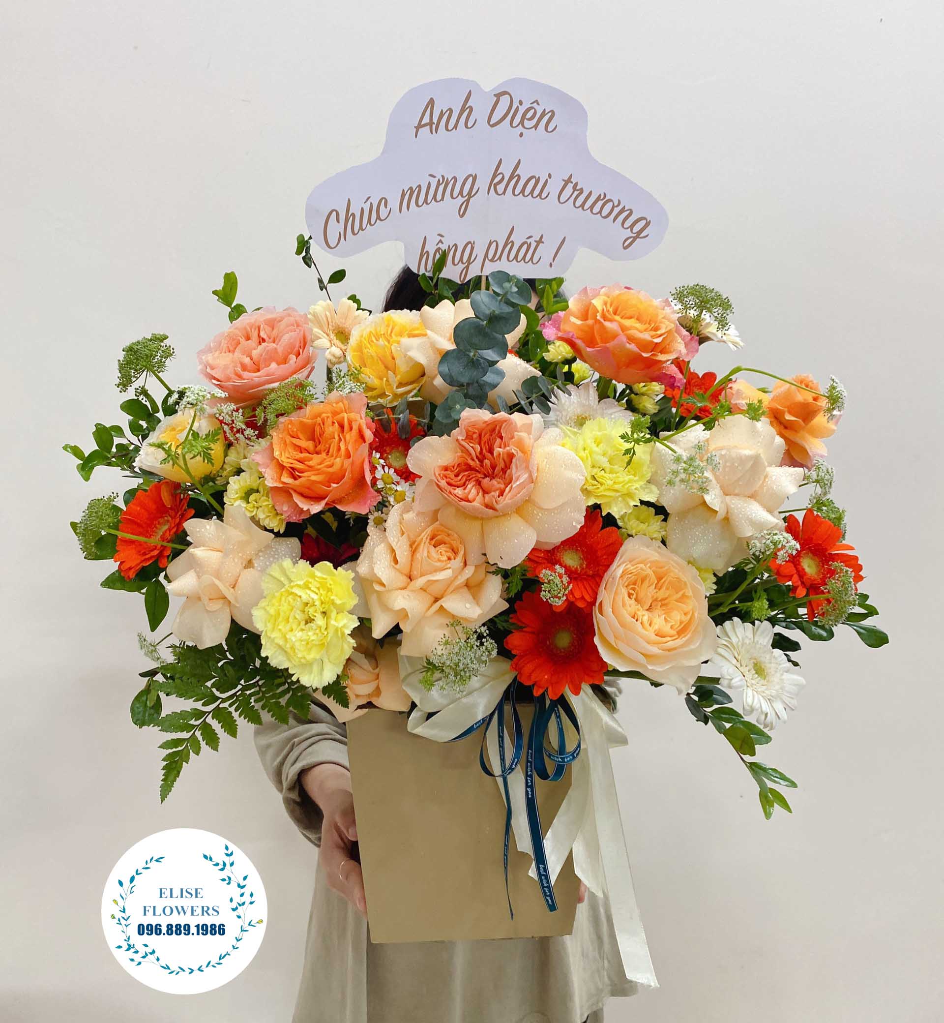 Lẵng hoa chúc mừng sinh nhật đẹp màu cam - lẵng hoa chúc mừng khai trương đẹp màu cam