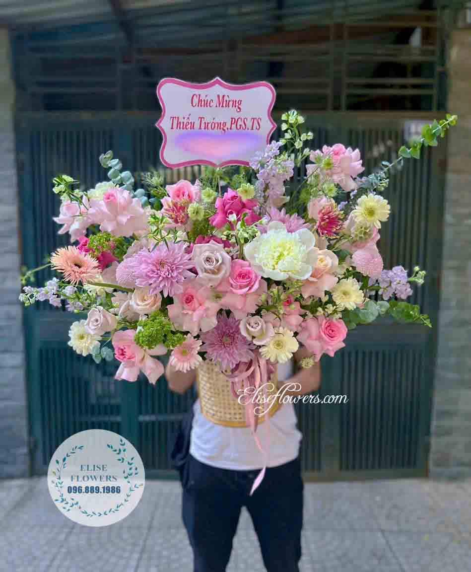 Lẵng hoa để bàn chúc mừng khai trương màu hồng tươi tắn | Hoa khai trương Hà Nội 