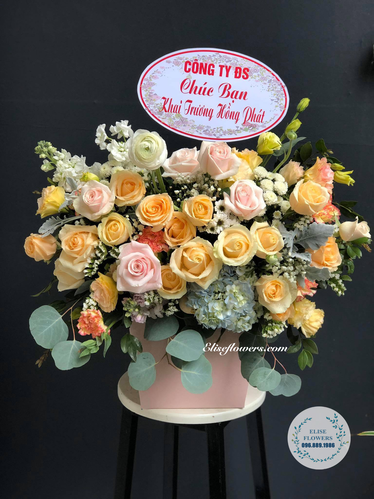 Lẵng hoa khai trương ở Hà Nội - Hoa chúc mừng khai trương đẹp quận Cầu Giấy