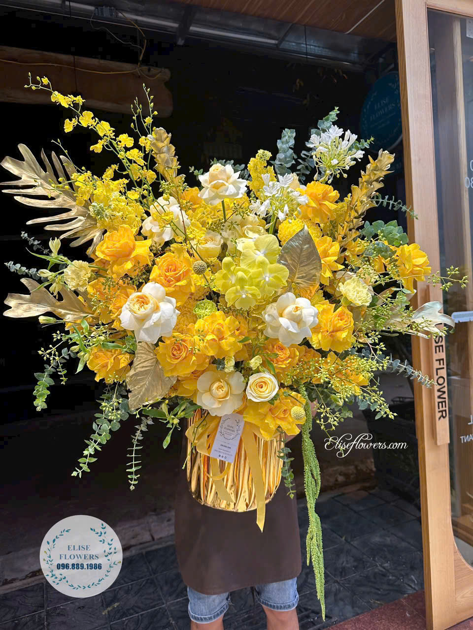 Dịch vụ đặt hoa khai trương Hà Nội. Giao hoa khai trương nhanh chóng tại Hà Nội