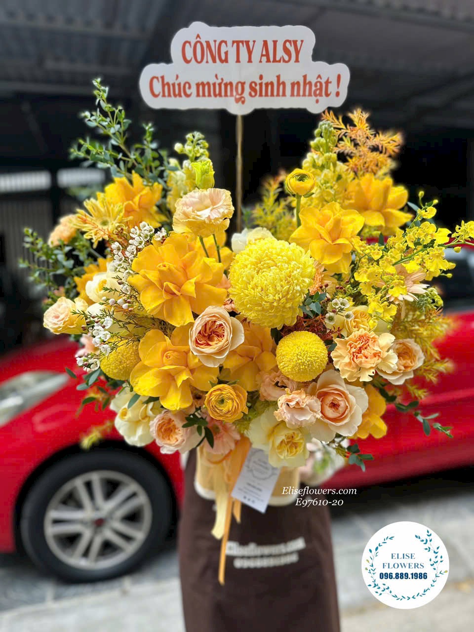 Hoa sinh nhật đẹp màu vàng sang trọng ở Hà Đông. Shop hoa tươi uy tín Eliseflowers