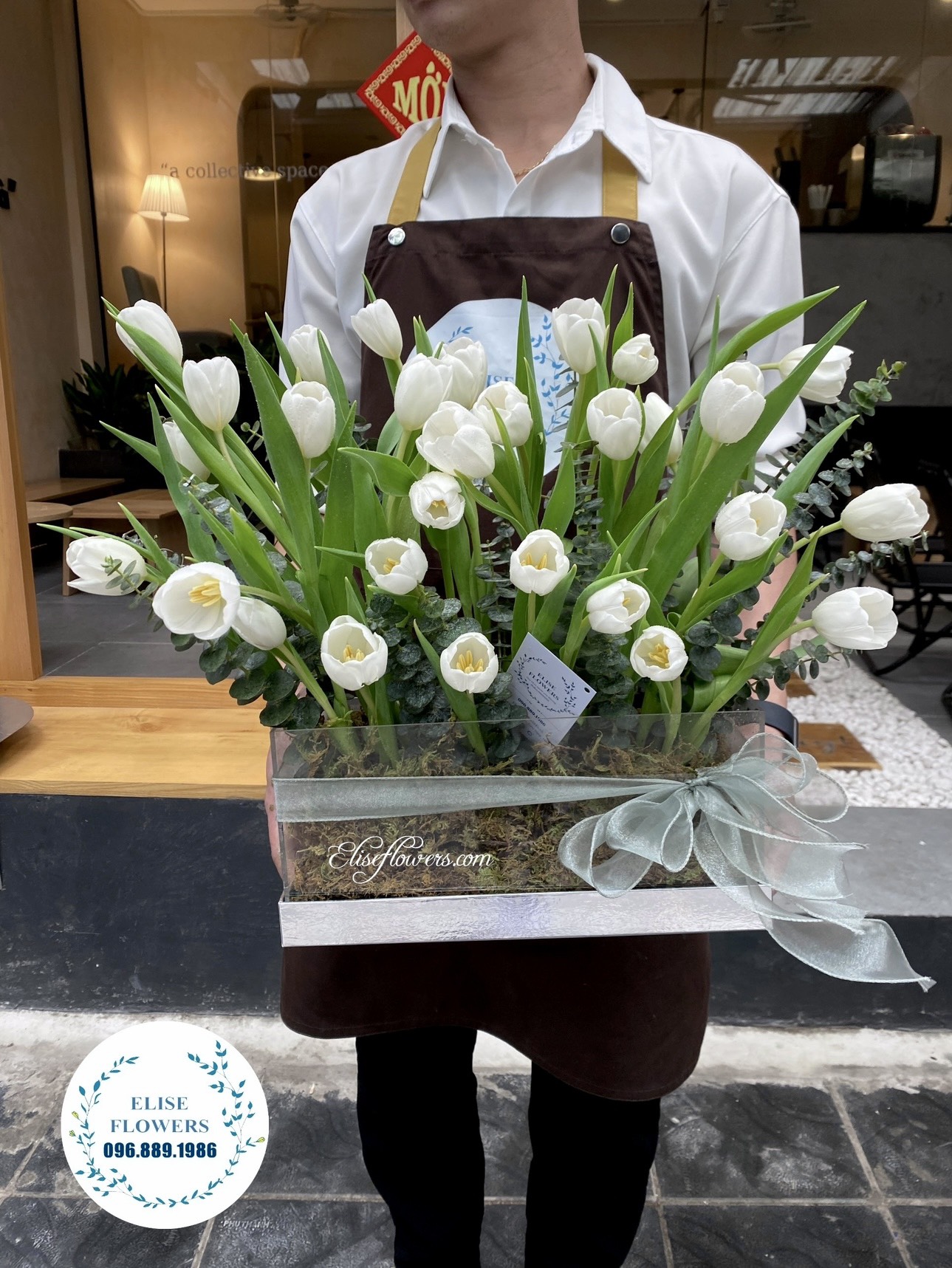 Lẵng hoa tươi nhập khẩu quận Cầu Giấy, Đống Đa, Ba Đình, Hoàn Kiếm, Thanh Xuân, Hà Đông, Bắc Từ Liêm, Nam Từ Liêm, Hoàng Mai