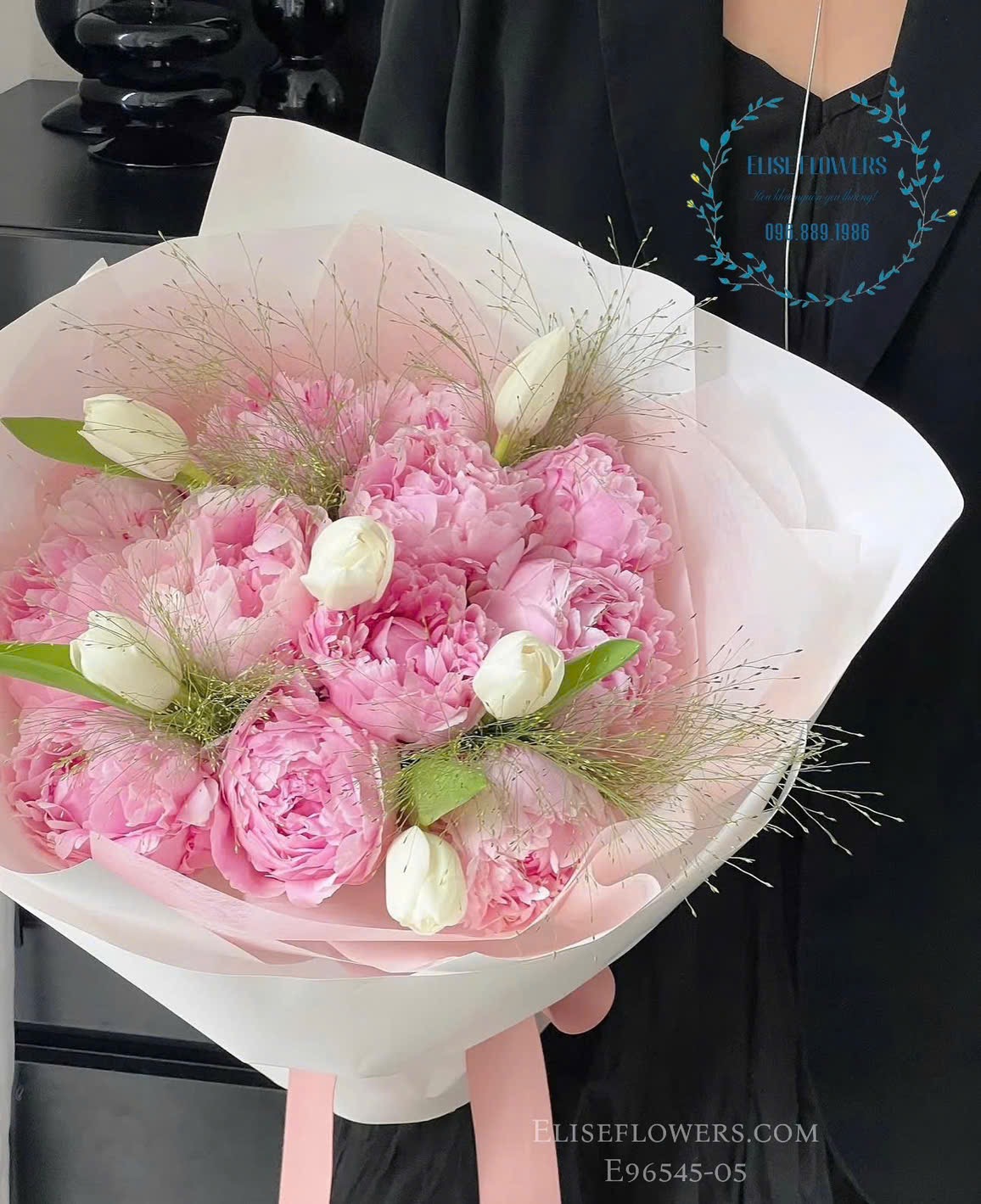 đặt mua bó hoa mẫu đơn tặng sinh nhật cao cấp. Dịch vụ giao hoa sinh nhật tận nơi, nhanh chóng - Elliseflowers.