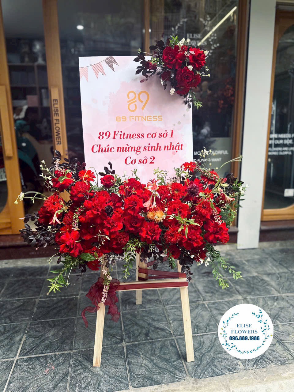 Bang-hoa-khai-truong-Ha-Noi-Dat-hoa-khai-truong-Ha-Noi