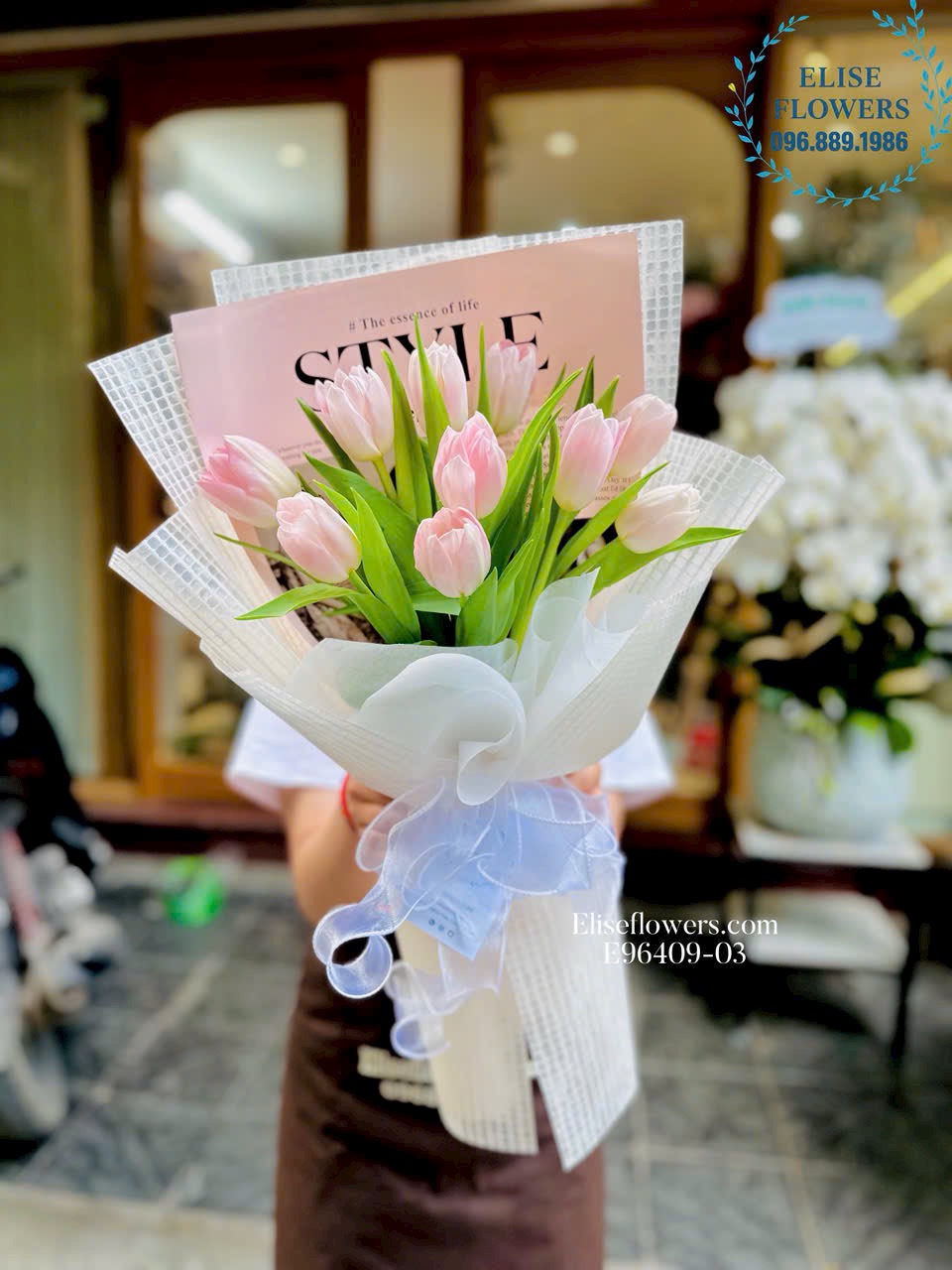 Đặt mua Online bó Tulip 10 bông tặng người yêu, bạn gái tại Đống Đa. Shop hoa Hà Nôi - Eliseflowers
