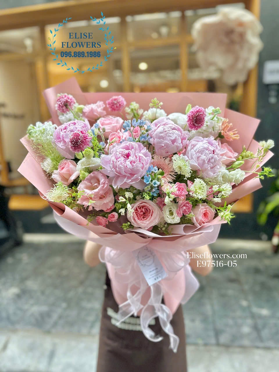 Đặt mua bó hoa hồng tặng nhật chị gái. Địa chỉ mua hoa uy tín Hà Nội - Eliseflowers