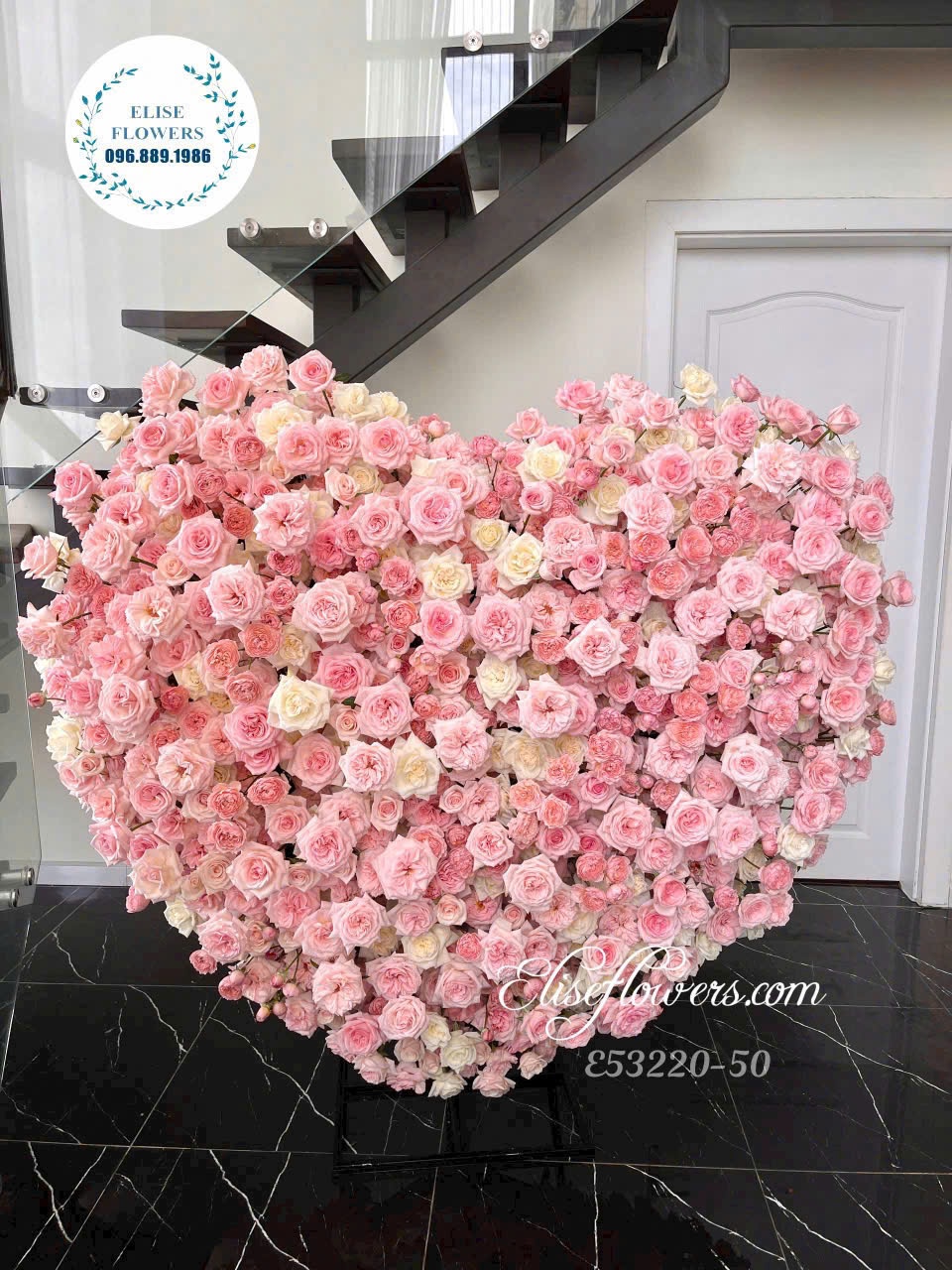 Mẫu hoa hồng trái tim tặng bạn gái ở Hà Nội. Bó hoa tỏ tình bạn gái ở Hà Nội