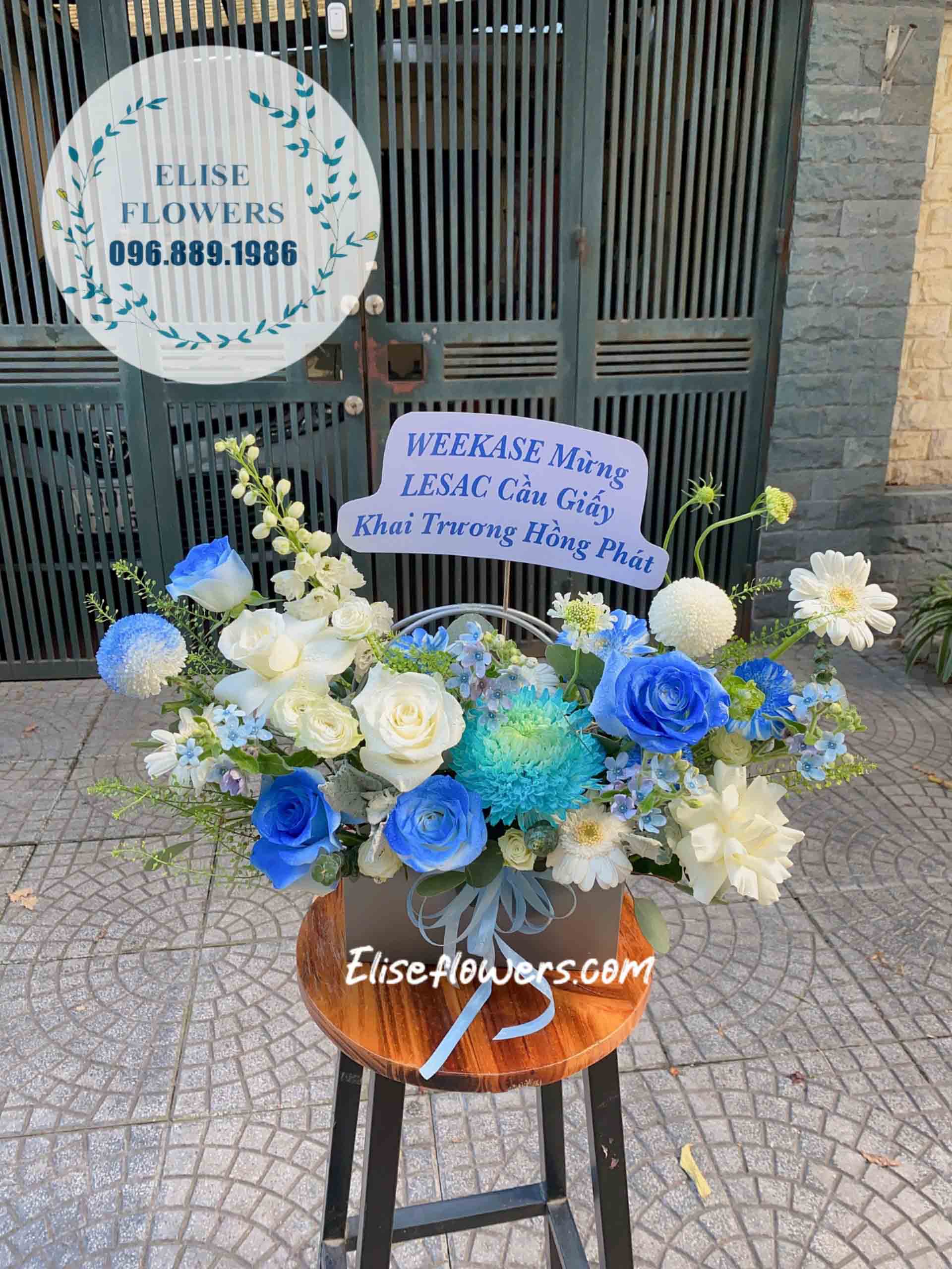 Túi hoa sinh nhật cao cấp. Địa chỉ đặt hoa sinh nhật cao cấp tại quận Hoàn Kiếm - Hà Nội