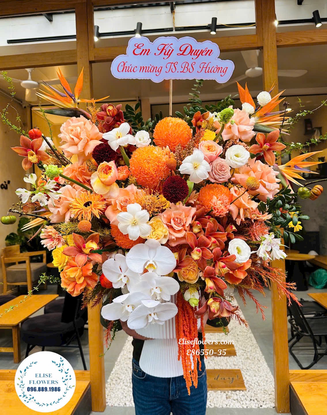 Bình Hoa Tone Cam Cao Cấp Tặng Đối Tác Tại Cầu Giấy| Eliseflowers