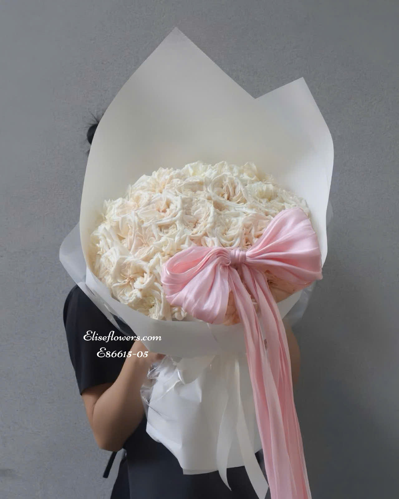 Bó hồng Ohara trắng nhập khẩu cao cấp tặng bạn gái tại Eliseflowers.