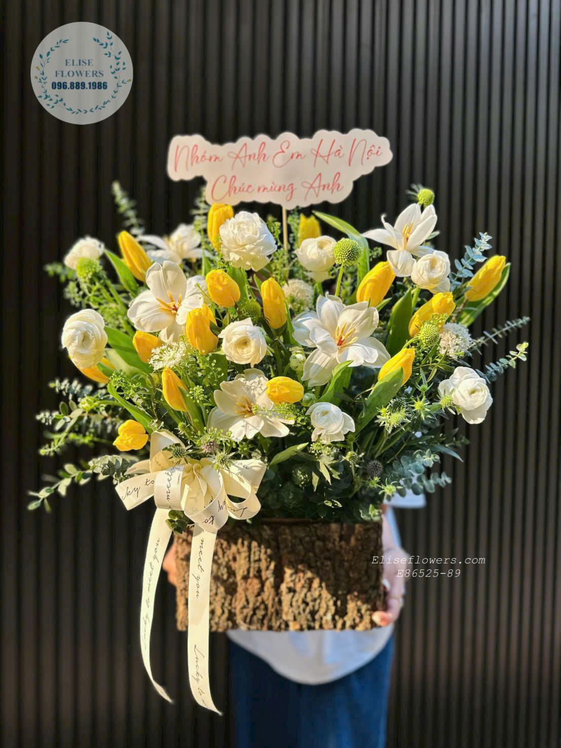 Chậu Hoa Tulip Phong Cách Hàn Quốc Cao Cấp Mừng Sinh Nhật Đối Tác Tại Hà Nội